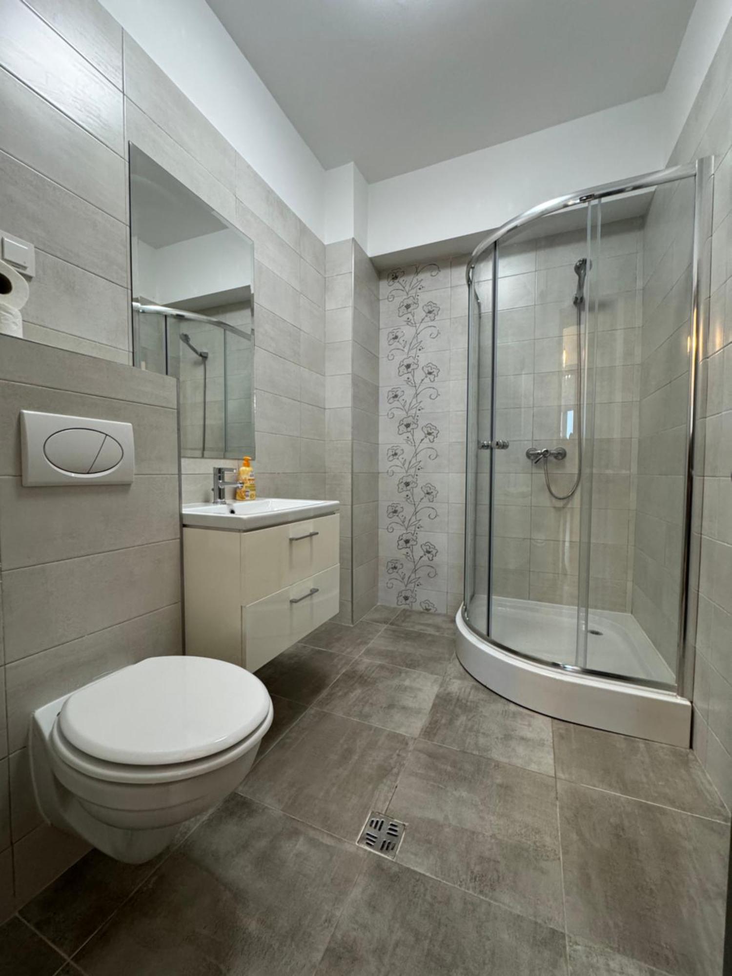 Nice Home For Your Family Iasi Luaran gambar